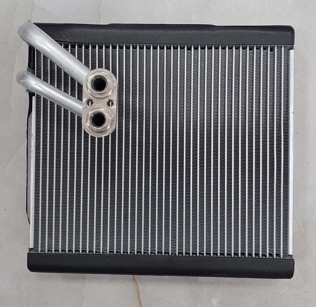 8YC-01 HYUNDAİ İ20 ACCENT EVAPARATÖR